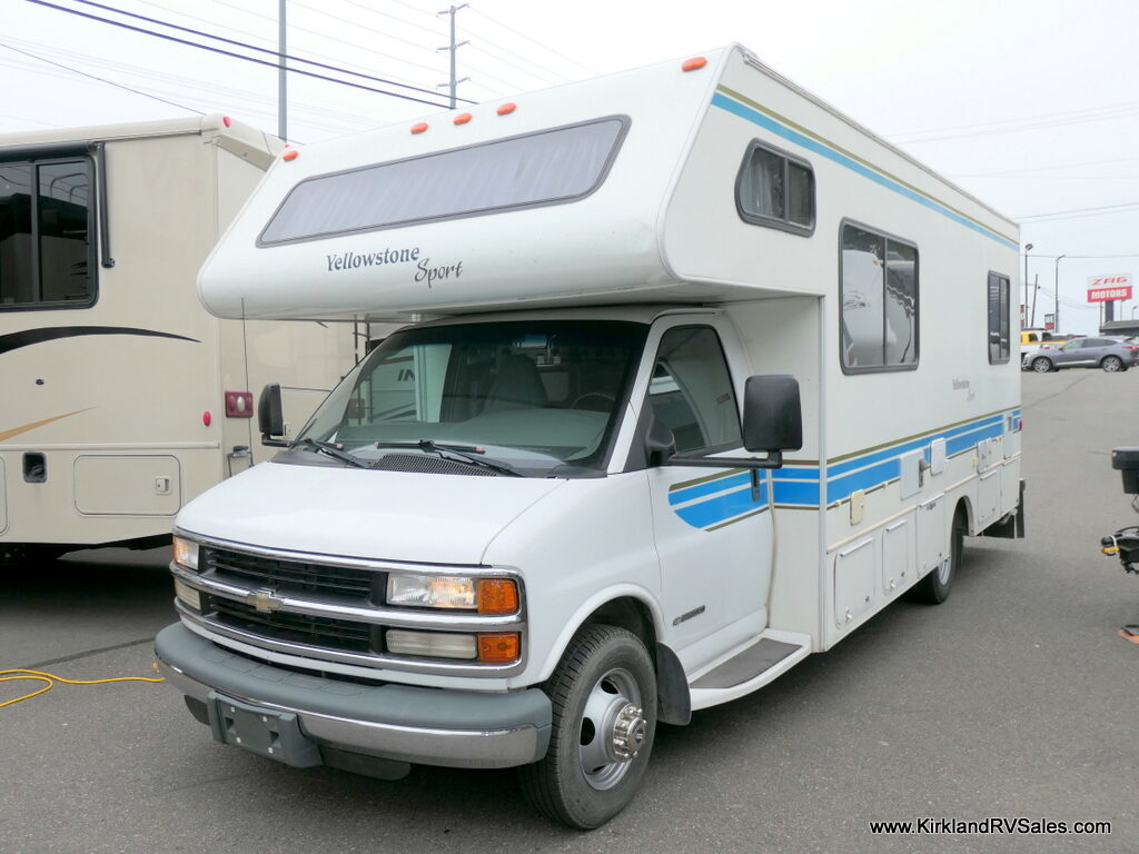 2001 Gulf Stream YELLOWSTONE Sport 253X Class-C, Sleeps-6, Non-Slide, Solar-Image