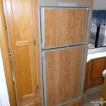 2001 Gulf Stream YELLOWSTONE Sport 253X Class-C, Sleeps-6, Non-Slide, Solar-Thumbnail