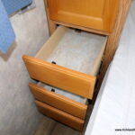 2001 Gulf Stream YELLOWSTONE Sport 253X Class-C, Sleeps-6, Non-Slide, Solar-Thumbnail
