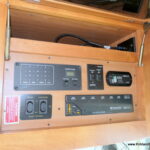 2009 Tiffin ALLEGRO BAY 35TSB Class-A, 3-Slide-Outs, 7K Generator, Full Body Paint-Thumbnail