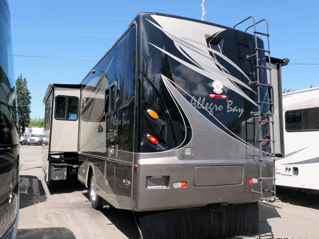 2009 Tiffin ALLEGRO BAY 35TSB Class-A, 3-Slide-Outs, 7K Generator, Full Body Paint-Image