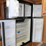 2009 Tiffin ALLEGRO BAY 35TSB Class-A, 3-Slide-Outs, 7K Generator, Full Body Paint-Thumbnail