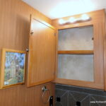 2009 Tiffin ALLEGRO BAY 35TSB Class-A, 3-Slide-Outs, 7K Generator, Full Body Paint-Thumbnail