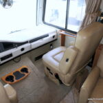 2013 Fleetwood SOUTHWIND 32VS Class-A, 2-Slide-Outs, Full Body Paint, Low Miles!-Thumbnail