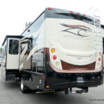 2013 Fleetwood SOUTHWIND 32VS Class-A, 2-Slide-Outs, Full Body Paint, Low Miles!-Thumbnail