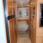 2013 Fleetwood SOUTHWIND 32VS Class-A, 2-Slide-Outs, Full Body Paint, Low Miles!-Thumbnail