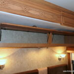2013 Fleetwood SOUTHWIND 32VS Class-A, 2-Slide-Outs, Full Body Paint, Low Miles!-Thumbnail