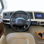 2013 Fleetwood SOUTHWIND 32VS Class-A, 2-Slide-Outs, Full Body Paint, Low Miles!-Thumbnail