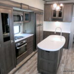 2020 Grand Design REFLECTION 337RLS 5th Wheel, 3-Slide-Outs, Arctic Package, King Bed-Thumbnail