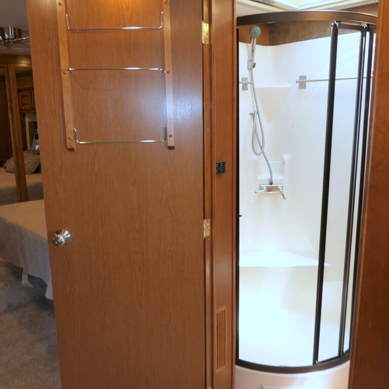 2015 ALLEGRO RED 33AA Bus by Tiffin Motorhomes, 340HP Diesel, Quad-Slides-Image