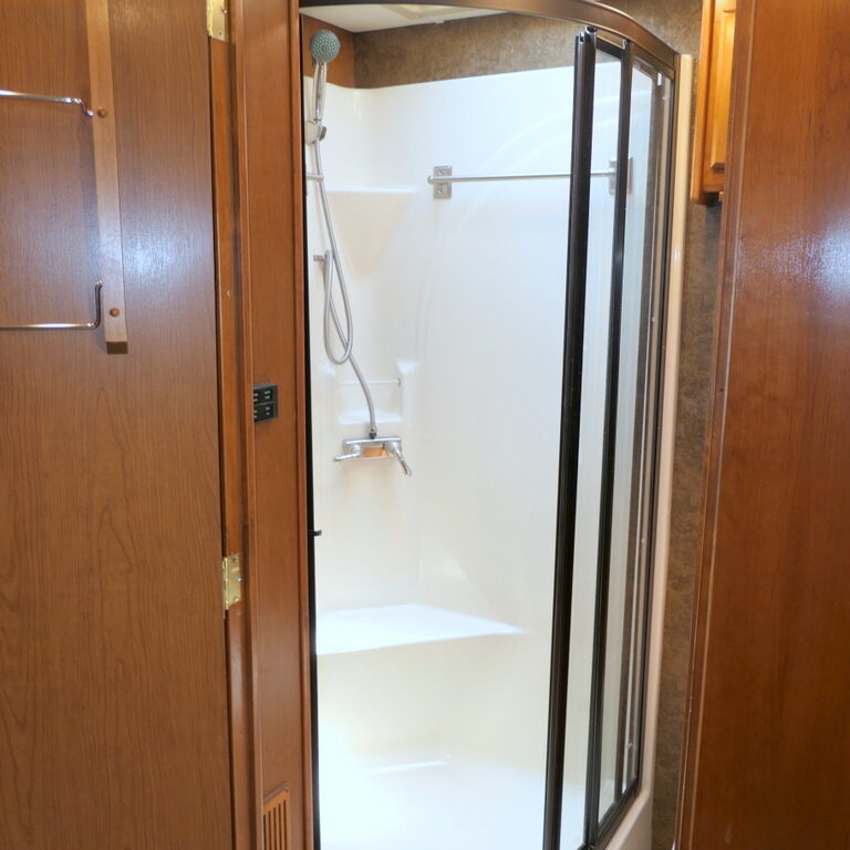 2015 ALLEGRO RED 33AA Bus by Tiffin Motorhomes, 340HP Diesel, Quad-Slides-Image