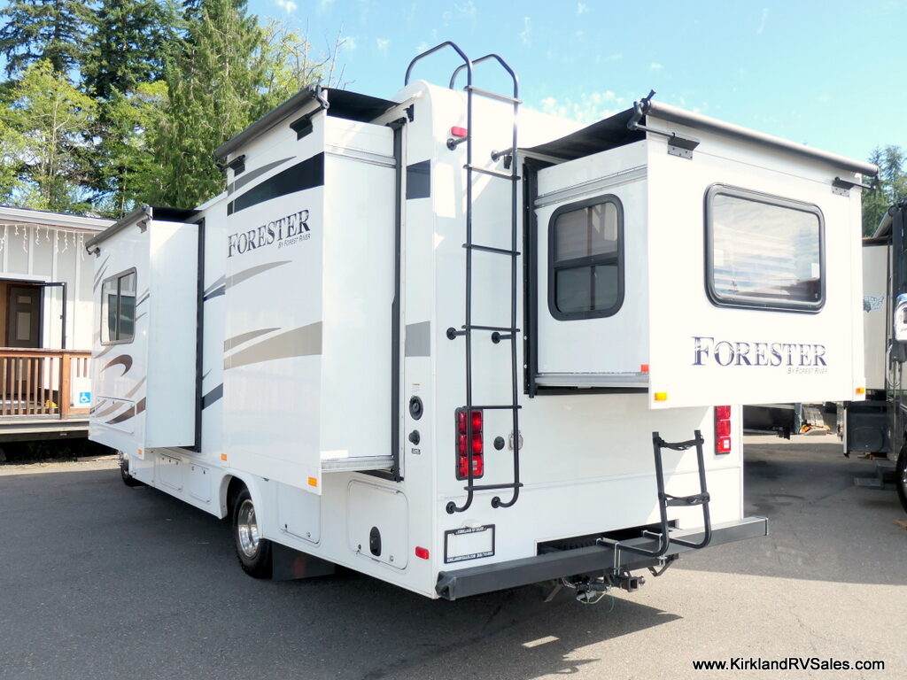2015 Forest River FORESTER 2501TS Class-C, 3-Slides, Jacks, Low Miles!-Image