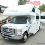 2018 Thor FREEDOM ELITE 22FE Class-C, Slide-Out, Low Miles, Sleeps-6-Thumbnail