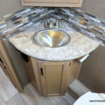 2018 Thor FREEDOM ELITE 22FE Class-C, Slide-Out, Low Miles, Sleeps-6-Thumbnail
