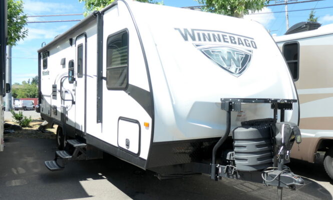 2018 Winnebago MINNIE 2455BHS Travel Trailer, Bunk Beds, Slide-Out-Image