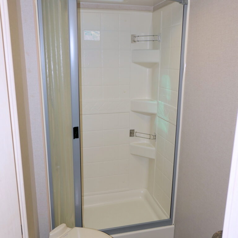 2018 Winnebago MINNIE 2455BHS Travel Trailer, Bunk Beds, Slide-Out-Image