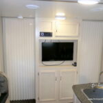 2018 Winnebago MINNIE 2455BHS Travel Trailer, Bunk Beds, Slide-Out-Thumbnail