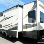 2019 Keystone ALPINE 3400RS 5th Wheel, 3-Slide-Outs, Slide-Toppers-Thumbnail