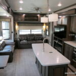 2019 Keystone ALPINE 3400RS 5th Wheel, 3-Slide-Outs, Slide-Toppers-Thumbnail