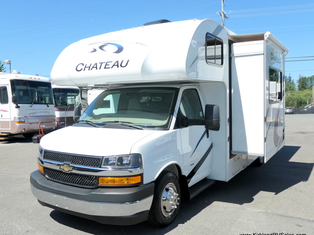 2021 Thor CHATEAU 25V Class-C, Slide-Out, Very Low Miles, Desired Twin Beds-Image