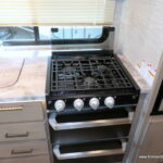 2021 Thor CHATEAU 25V Class-C, Slide-Out, Very Low Miles, Desired Twin Beds-Thumbnail