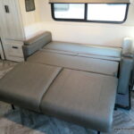 2022 Forest River SUNSEEKER 2150SLE Class-C, Slide-Out, Solar-Thumbnail