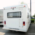 2005 Forest River SUNSEEKER 3100 Class-C, Slide-Out, Sleeps-8-Thumbnail