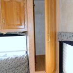 2005 Forest River SUNSEEKER 3100 Class-C, Slide-Out, Sleeps-8-Thumbnail