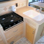2006 Itasca CAMBRIA 29H Class-B+, By Winnebago, 2-Slide-Outs-Thumbnail