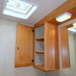 2007 Itasca SUNSTAR 30B Class-A, By Winnebago, Slide-Out, Low Miles-Thumbnail