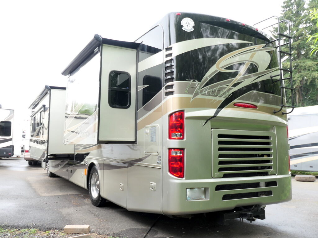 2010 Allegro PHAETON 40QTH Bus by Tiffin Motorhomes, Cummins 360-HP, Quad-Slides-Image
