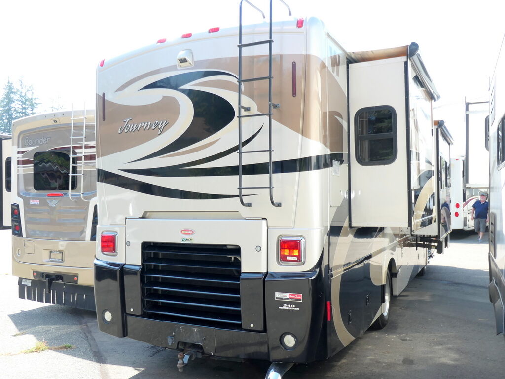 2012 Winnebago JOURNEY 34Y Bus, Cummins 340HP, 3-Slide-Outs, Low Miles!-Image