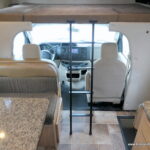 2016 Thor FREEDOM ELITE 22FE Class-C, Slide-Out, Sleeps-6, Solar!-Thumbnail