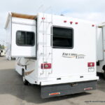 2016 Thor FREEDOM ELITE 22FE Class-C, Slide-Out, Sleeps-6, Solar!-Thumbnail