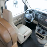 2016 Thor FREEDOM ELITE 22FE Class-C, Slide-Out, Sleeps-6, Solar!-Thumbnail