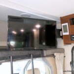 2020 Forest River SUNSEEKER 2400WS MBS Class-C, Slide-Out, Full Paint, Low Miles!-Thumbnail