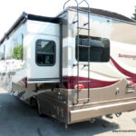 2020 Forest River SUNSEEKER 2400WS MBS Class-C, Slide-Out, Full Paint, Low Miles!-Thumbnail