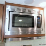 2020 Forest River SUNSEEKER 2400WS MBS Class-C, Slide-Out, Full Paint, Low Miles!-Thumbnail
