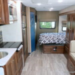 2020 Forest River SUNSEEKER 2400WS MBS Class-C, Slide-Out, Full Paint, Low Miles!-Thumbnail
