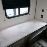2021 COLEMAN LIGHT 2515RL Travel Trailer, By Dutchmen, Slide-Out-Thumbnail