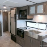 2021 COLEMAN LIGHT 2515RL Travel Trailer, By Dutchmen, Slide-Out-Thumbnail
