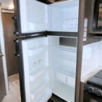 2021 COLEMAN LIGHT 2515RL Travel Trailer, By Dutchmen, Slide-Out-Thumbnail