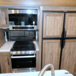 2021 Jayco EAGLE 31MB Half-Ton 5th Wheel, 3-Slides, King Bed, Extra Room-Thumbnail