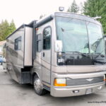 2005 DISCOVERY 39S Bus, By Fleetwood RV, 3-Slide-Outs, 330HP-Thumbnail