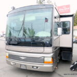 2005 DISCOVERY 39S Bus, By Fleetwood RV, 3-Slide-Outs, 330HP-Thumbnail