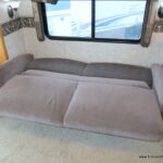 2005 DISCOVERY 39S Bus, By Fleetwood RV, 3-Slide-Outs, 330HP-Thumbnail
