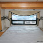 2005 DISCOVERY 39S Bus, By Fleetwood RV, 3-Slide-Outs, 330HP-Thumbnail