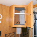 2005 DISCOVERY 39S Bus, By Fleetwood RV, 3-Slide-Outs, 330HP-Thumbnail