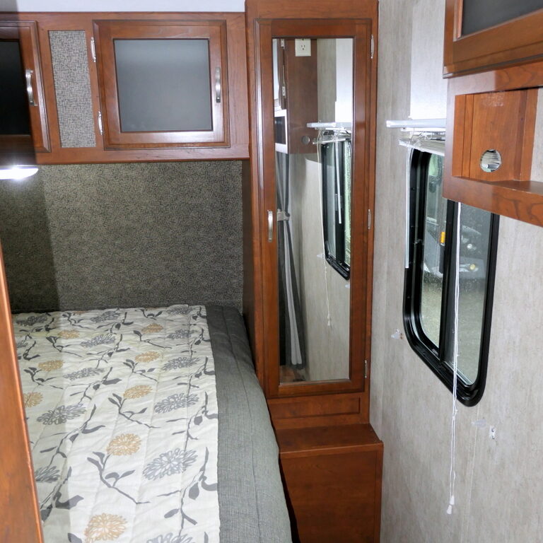 2014 Keystone PASSPORT 2650BH Travel Trailer, Grand Touring, Bunk Beds, Slide-Out-Image