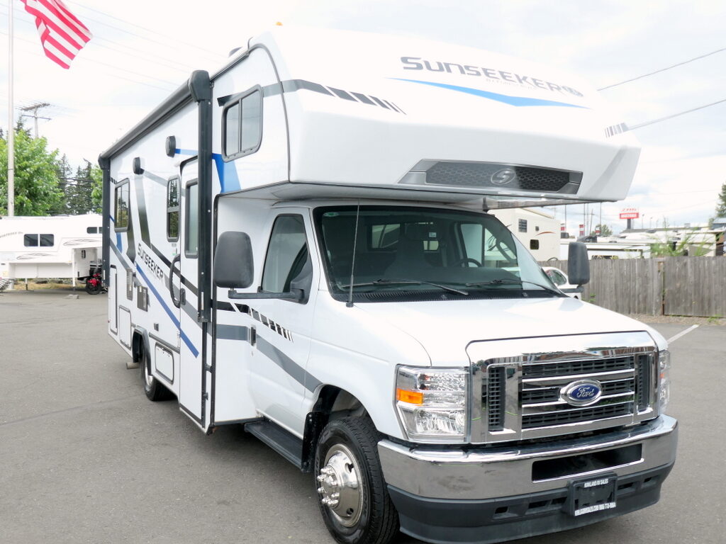 2025 Forest River SUNSEEKER 2350LE Class-C, Cab-Bunk, Sleeps-6-Image